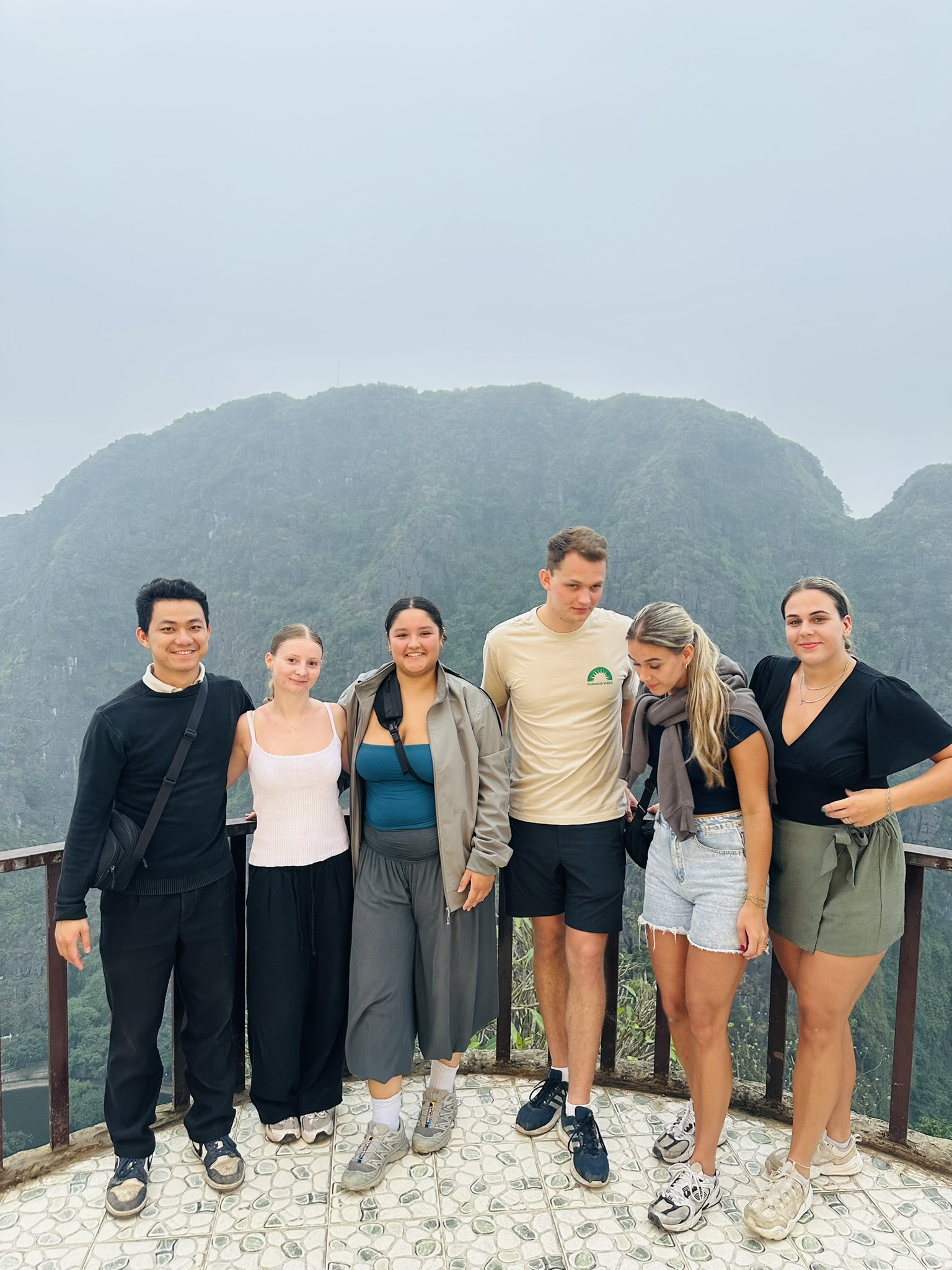 Trang An complex bamboo boat trip